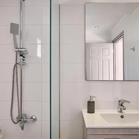 Lito Periyali וילה *